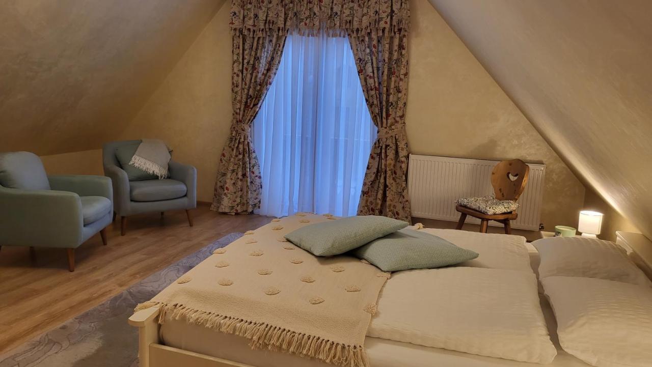 Casa Hetrea Βίλα Σιγκισοάρα Εξωτερικό φωτογραφία